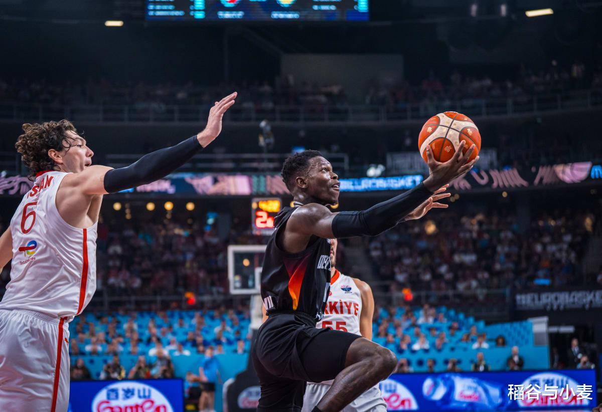萨克拉门托国王发布备战花絮，今晚队长鼓劲，NBA季后赛任务艰巨，团队化学反应显著的简单介绍