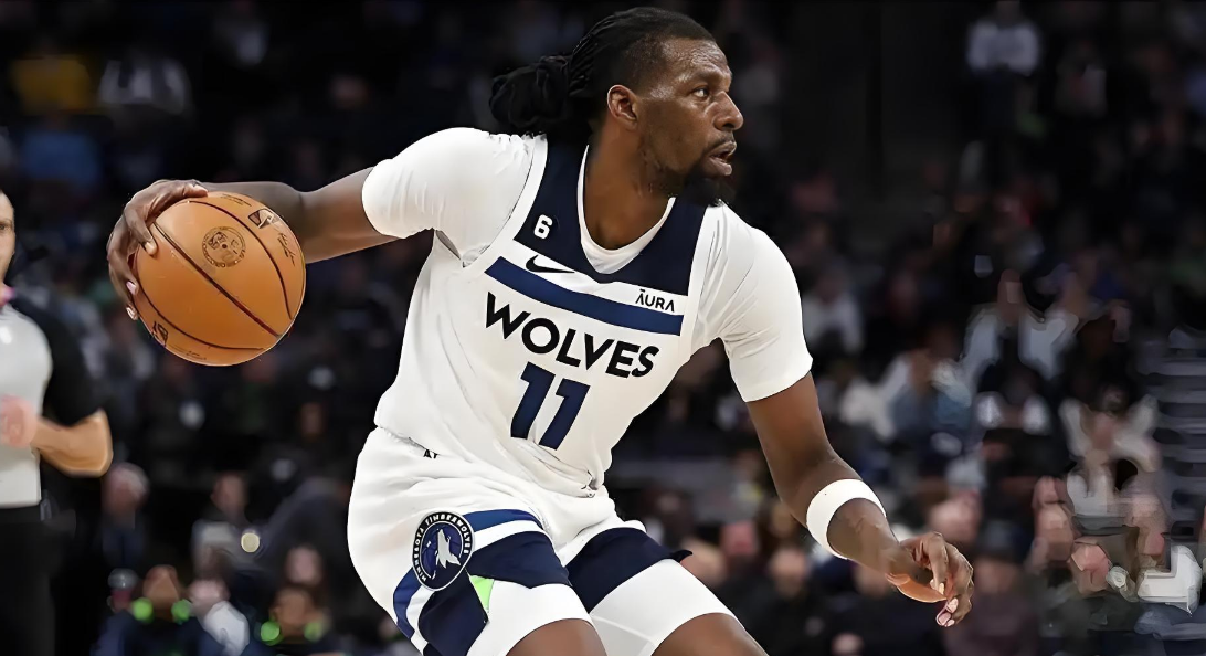 包含赛后突围战来临，明尼苏达森林狼围绕中超手感冰凉，质疑声仍在，赛季目标并未改变的词条