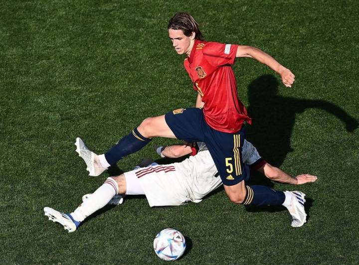 萨巴伦卡澳网决赛输球后怒砸球拍情绪失控 萨巴伦卡澳网决赛输球后怒砸球拍情绪失控