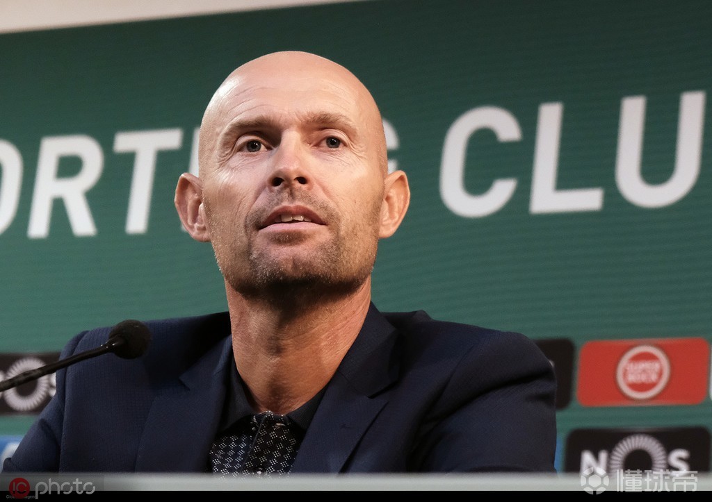 包含菲尼克斯太阳发布备战花絮；加时末段主帅复盘；葡超任务艰巨；球队文化再被提及的词条