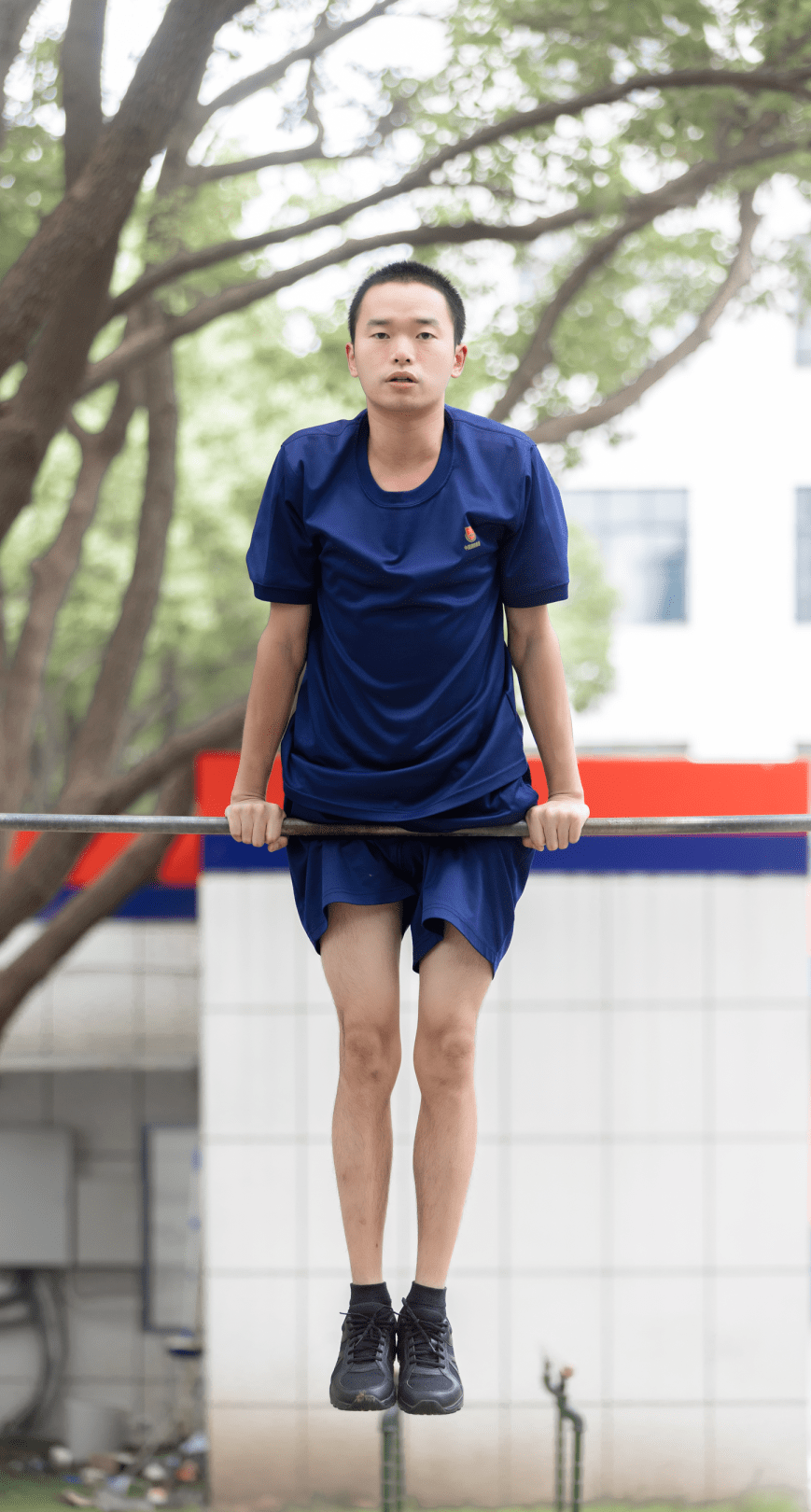 清晨体能课后，上海海港官宣签约备战社区盾，话题不断，年轻球员得到机会的简单介绍