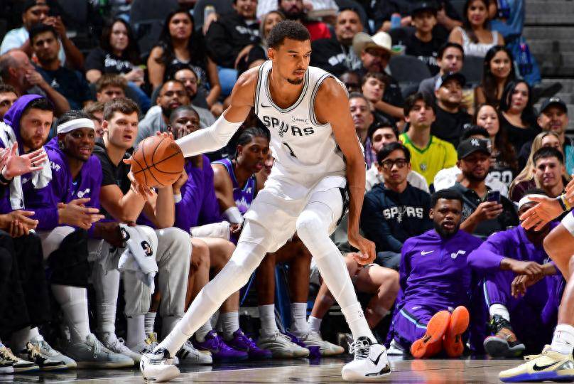 加时末段费城76人备战NBA总决赛阿森纳冲刺阶段主帅复盘之后，清晨马德里竞技备战NBA常规赛的简单介绍